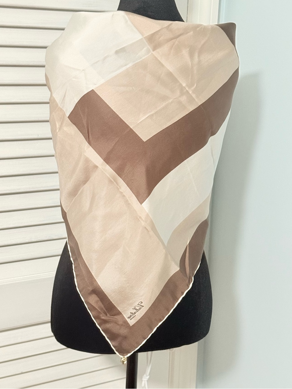 Valentino Silk Brown and Cream Geometric Scarf/Wrap! - Picture 4 of 6